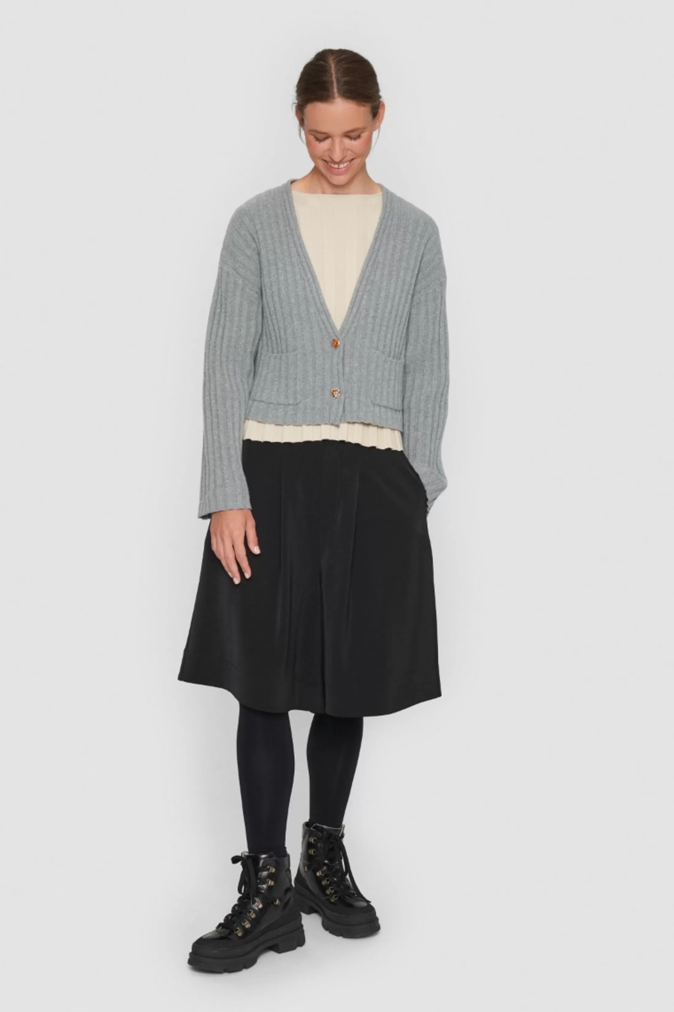 Strik<BITTE KAI RAND Gamine Knit Kort Cardigan Black | Grey Melange | Caramel