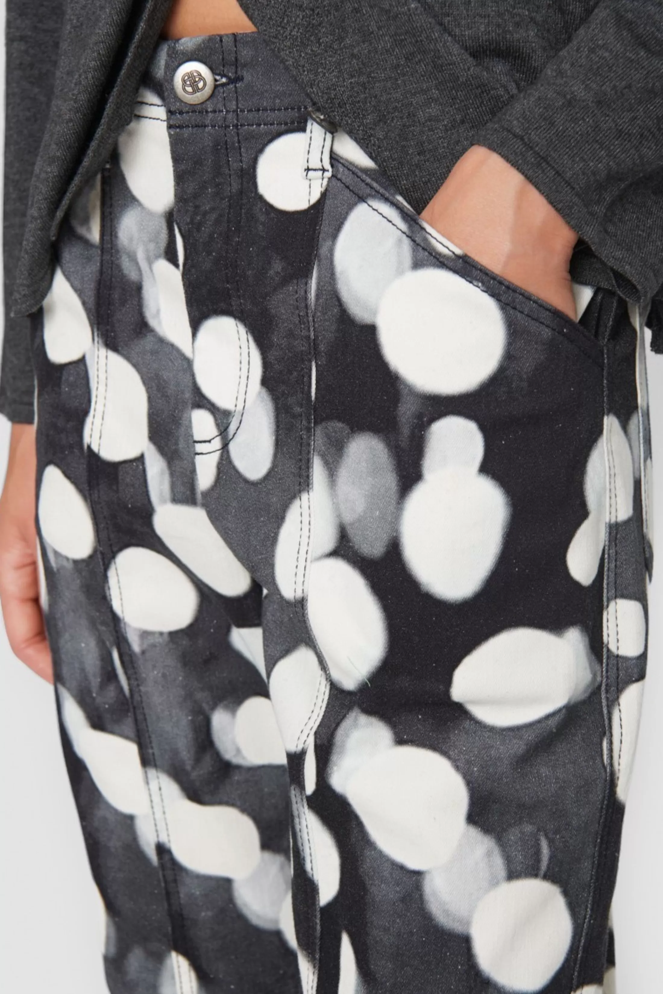 snowflake_denim_bukser_2-1.webp Bukser<BITTE KAI RAND Snowflake Denim Bukser Snowflakes